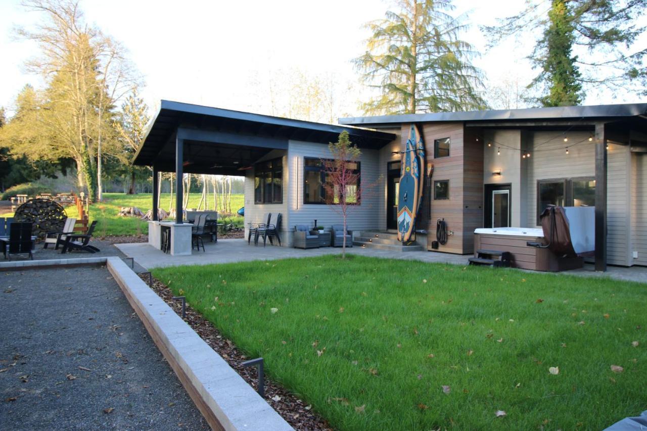 Luxe Lake Cabin Hot Tub Grill Firepit Ev Charger Onalaska Exteriér fotografie